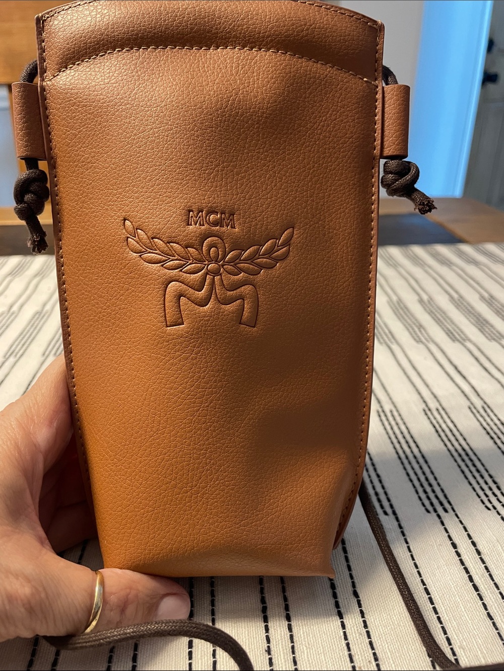MCM Aviator Unisex Sunglasses with Tan Leather Pouch - Picture 8 of 8